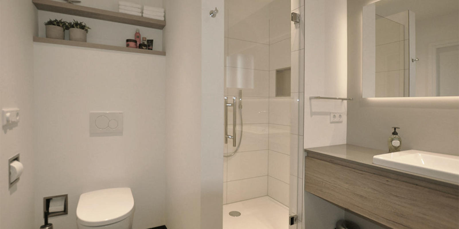 muurverf badkamer